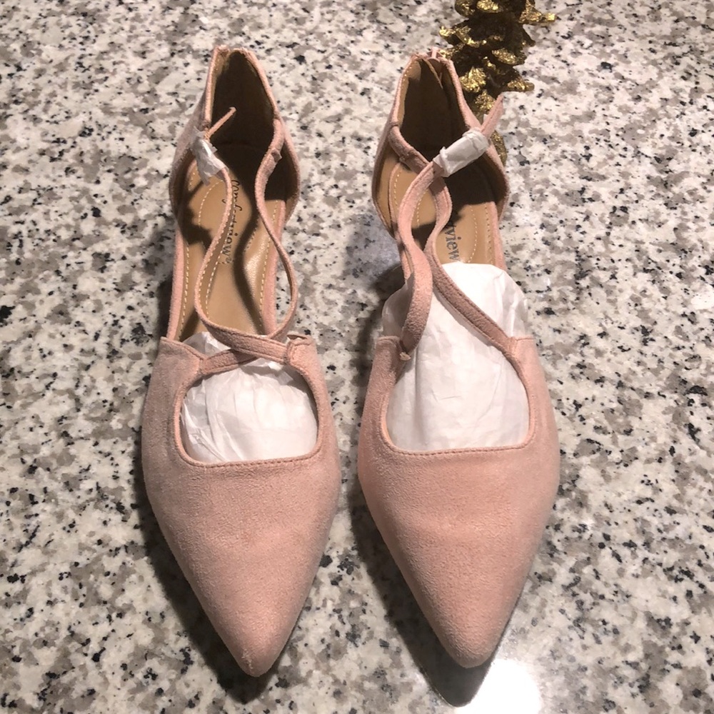 The Dawn by Comfort View. Kitten heels Sz Shoe Sz 10M